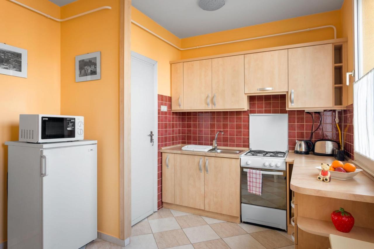 Bartakovics Apartman Eger Exteriör bild